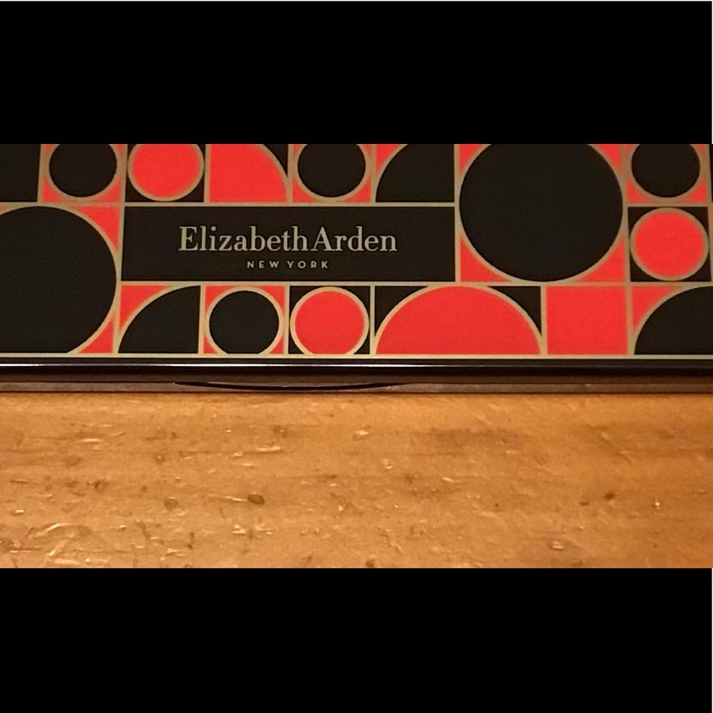 Elizabeth Arden Eyeshadows
